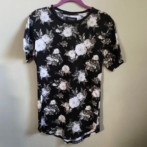 Pacsun T-Shirt with Floral Print